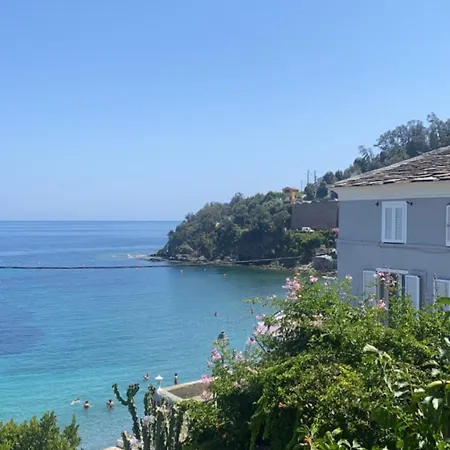 Maison En Bord De En Corse Lavasina Villa *