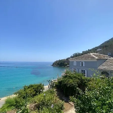 Maison En Bord De En Corse Lavasina Villa