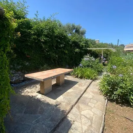 Maison En Bord De En Corse Lavasina *