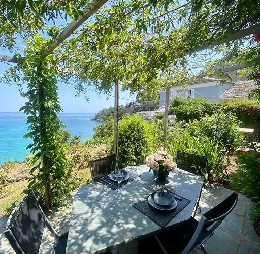 Maison En Bord De En Corse Lavasina Brando